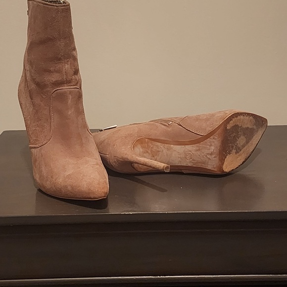 Michael Michael Kors Suede Ankle Booties, Tan Pointed Toe - Picture 2 of 2